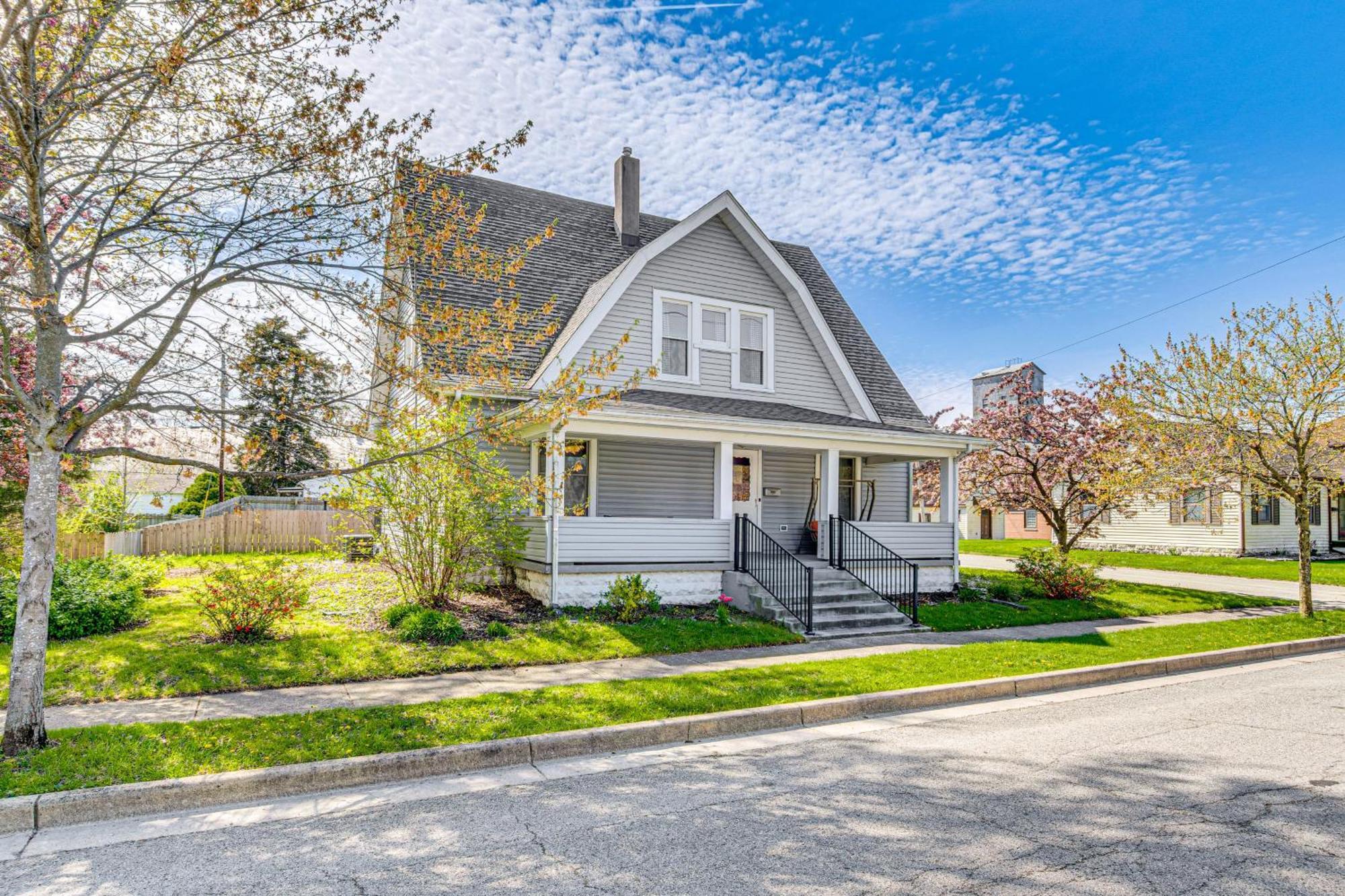 The Junction Victorian Home In Quaint Fortville! Exteriör bild